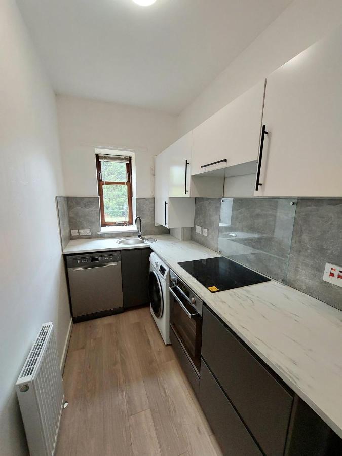 Modern & Bright, G/F, 1Br Apt. Real Hidden Gem Apartment Hamilton Exterior foto